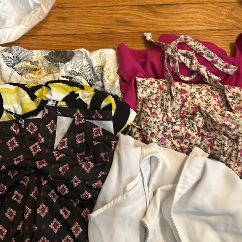 Set of 6 size XL-XXL women’s tops
